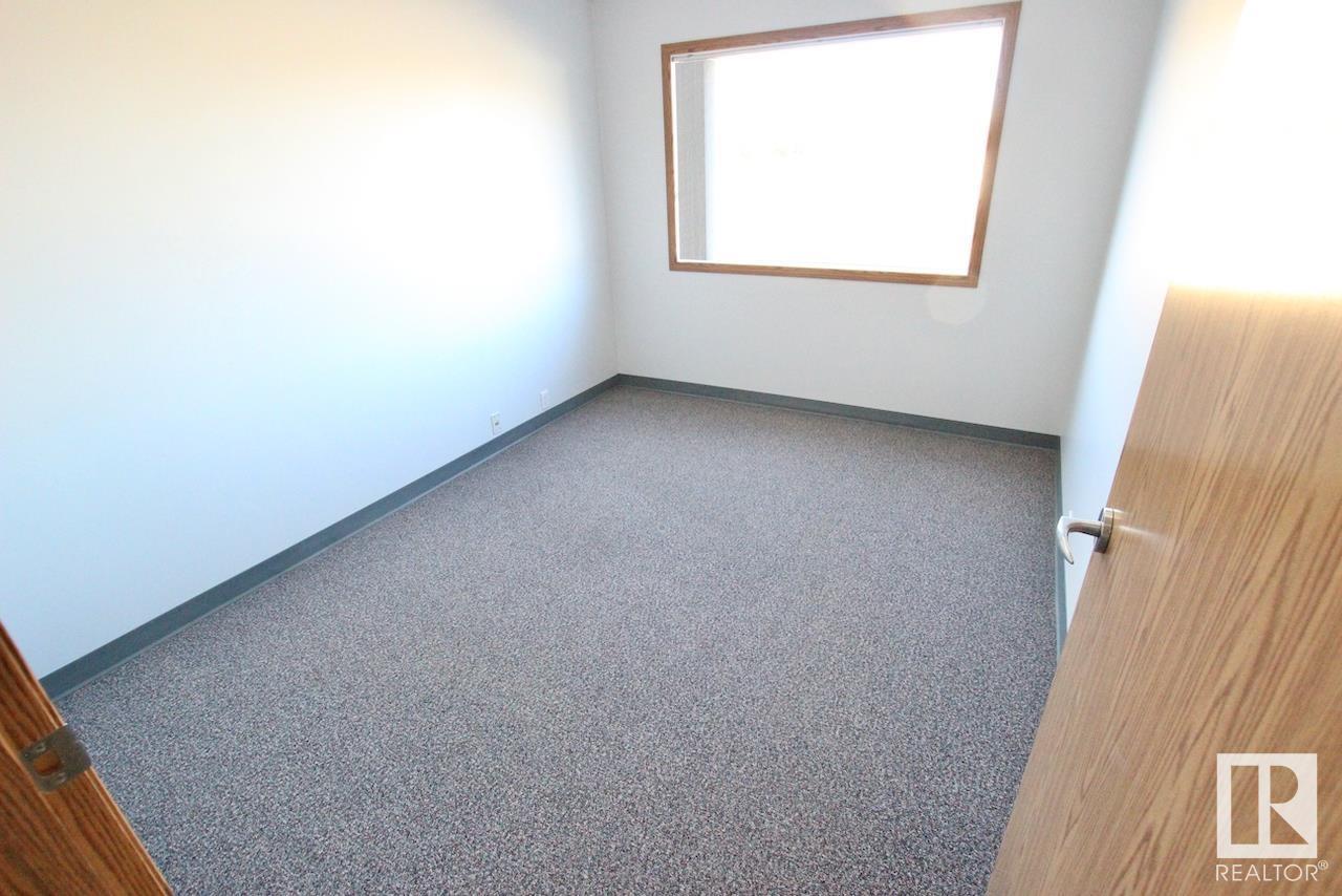 3705 53 St Property Photo 51