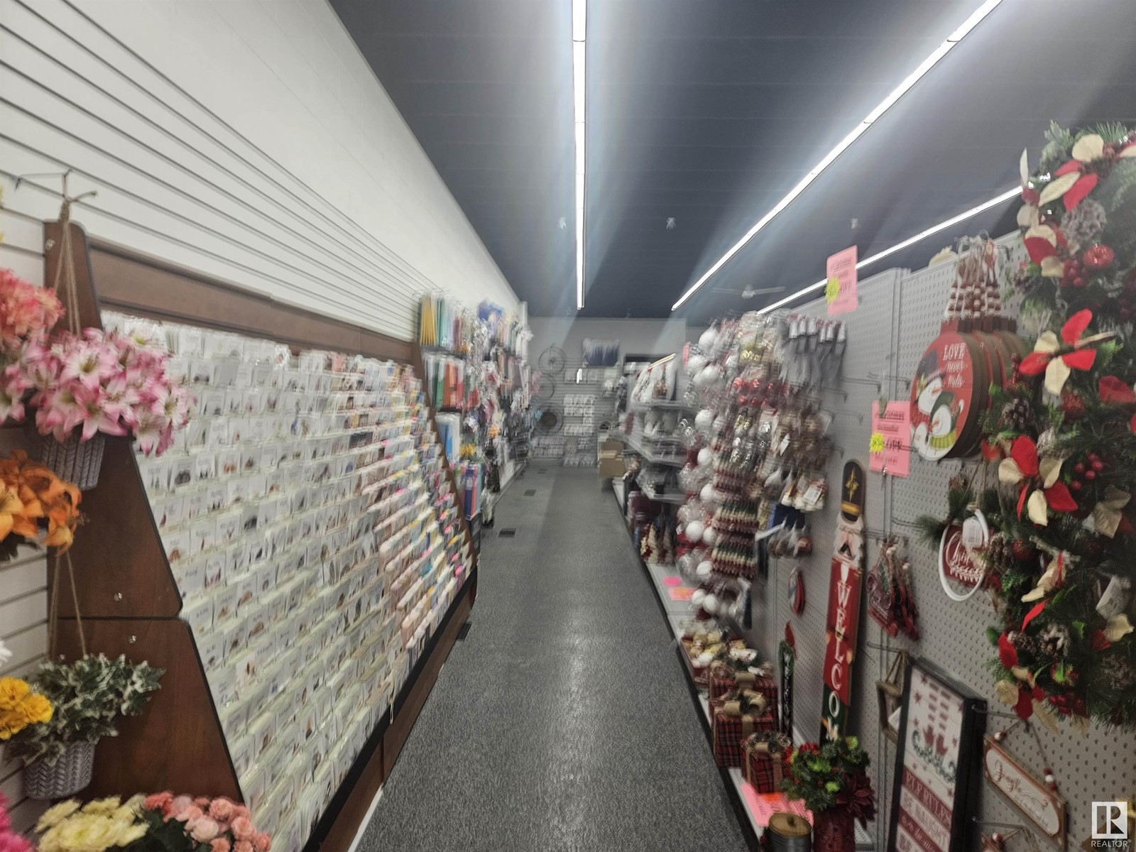 5108 50 Av Property Photo 10