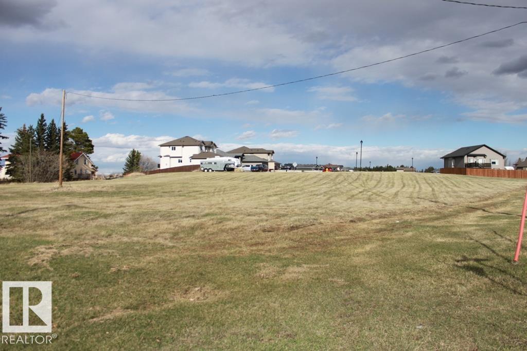 5620 55 Av Property Photo 10