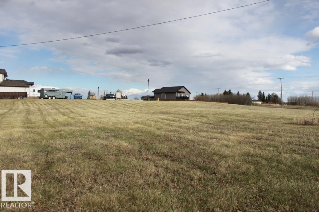 5620 55 Av Property Photo 12