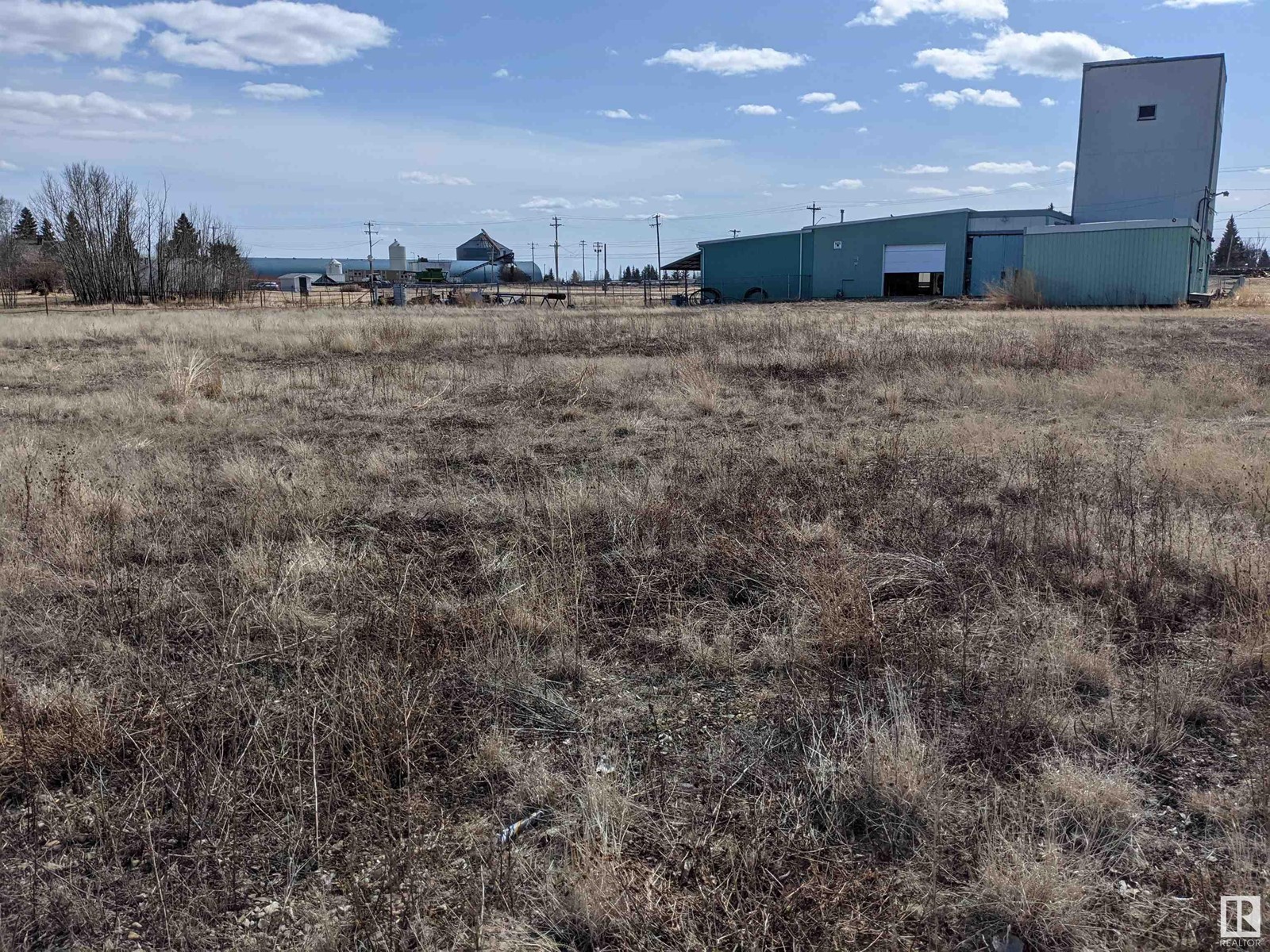4706 52 Av Property Photo 12