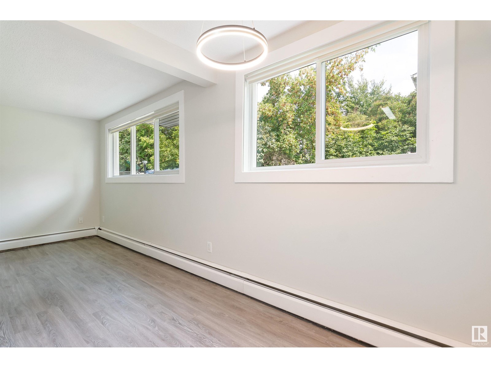 5617 60 Av Property Photo 48