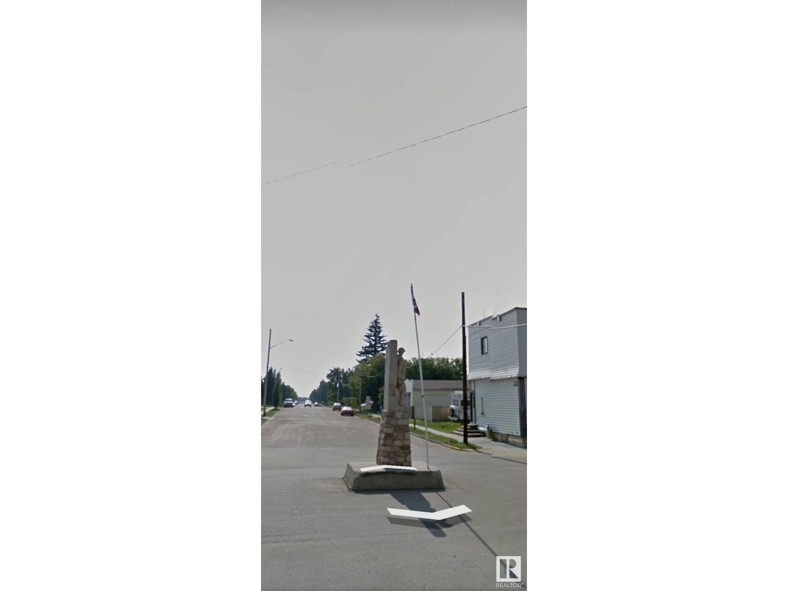 5028 50 Av Property Photo 9