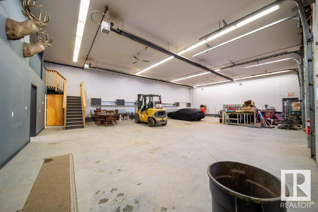 22904 110 Av Nw Property Photo 18