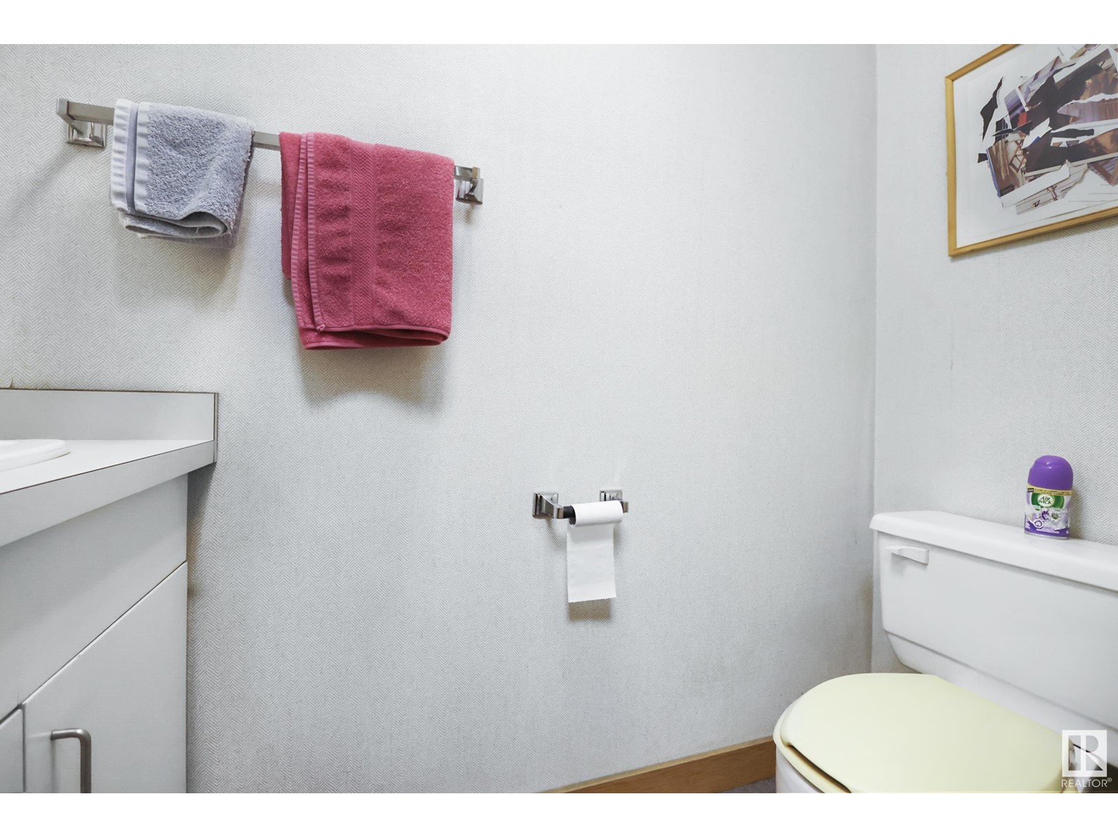 #001 11503 100 Av Nw Property Photo 22