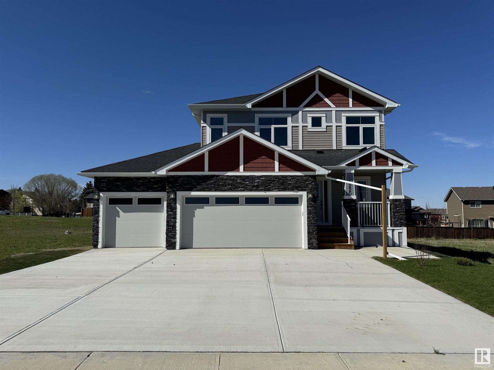 4220 41b Av Property Photo 1