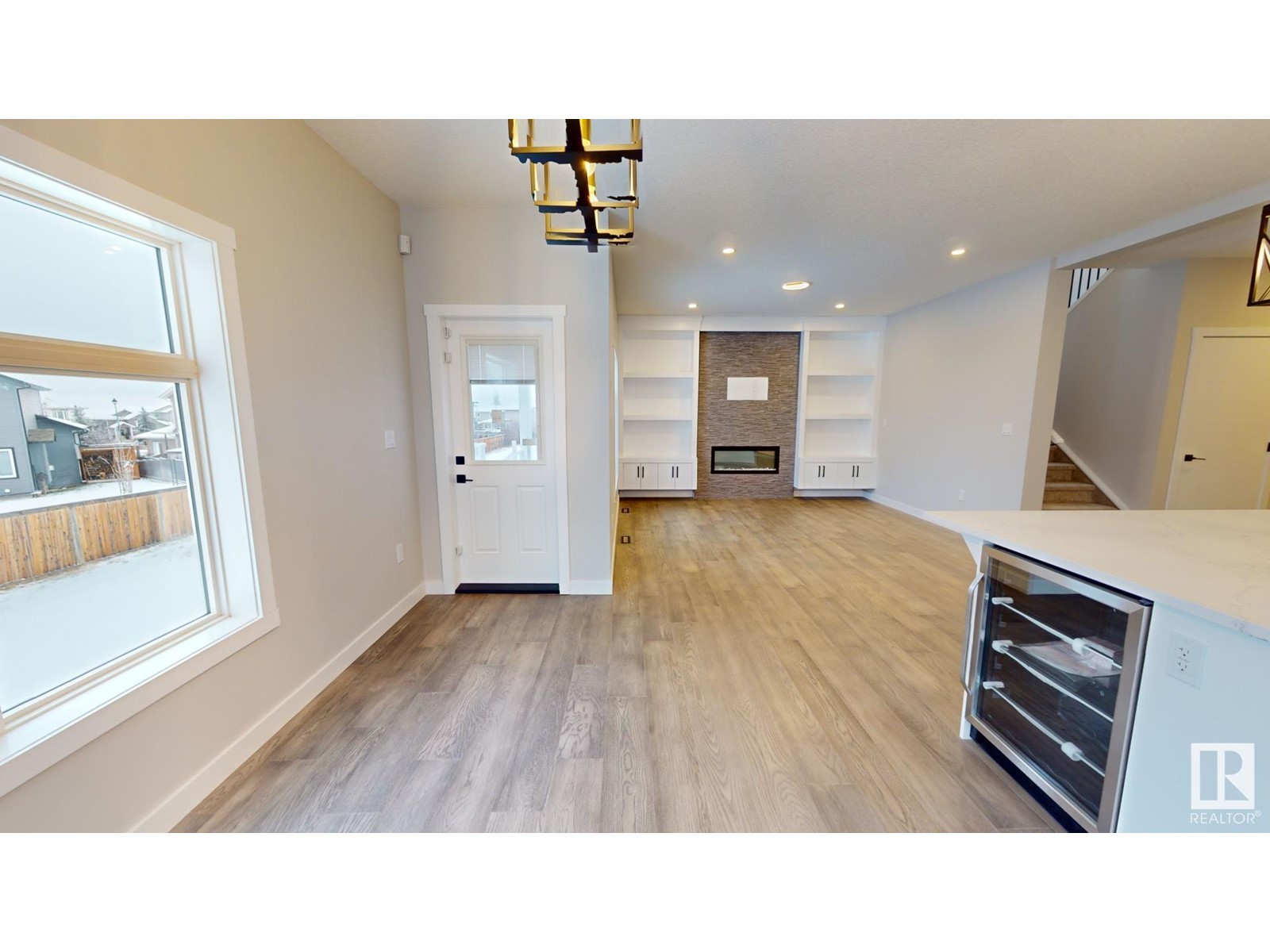 4220 41b Av Property Photo 18
