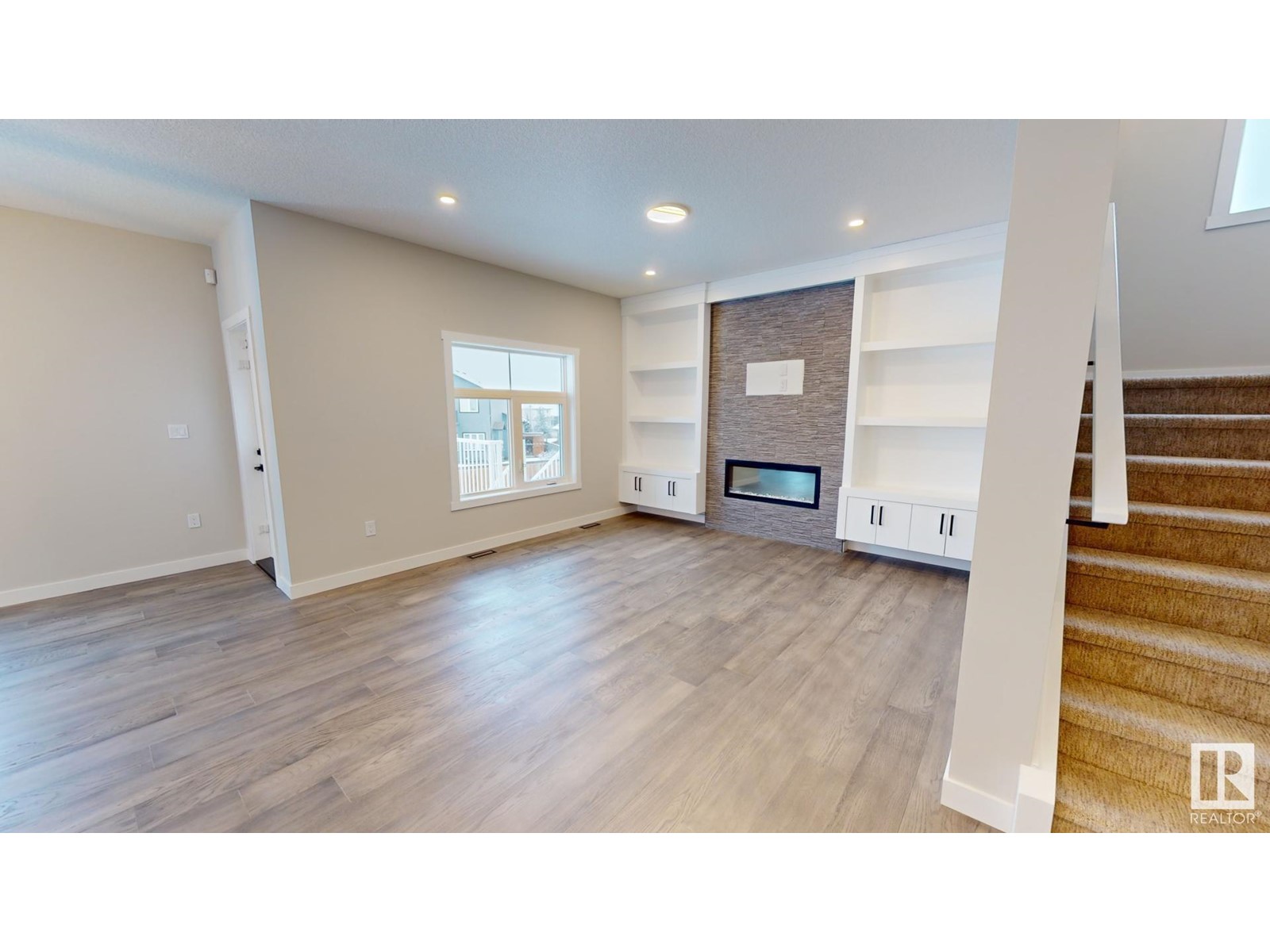 4220 41b Av Property Photo 20
