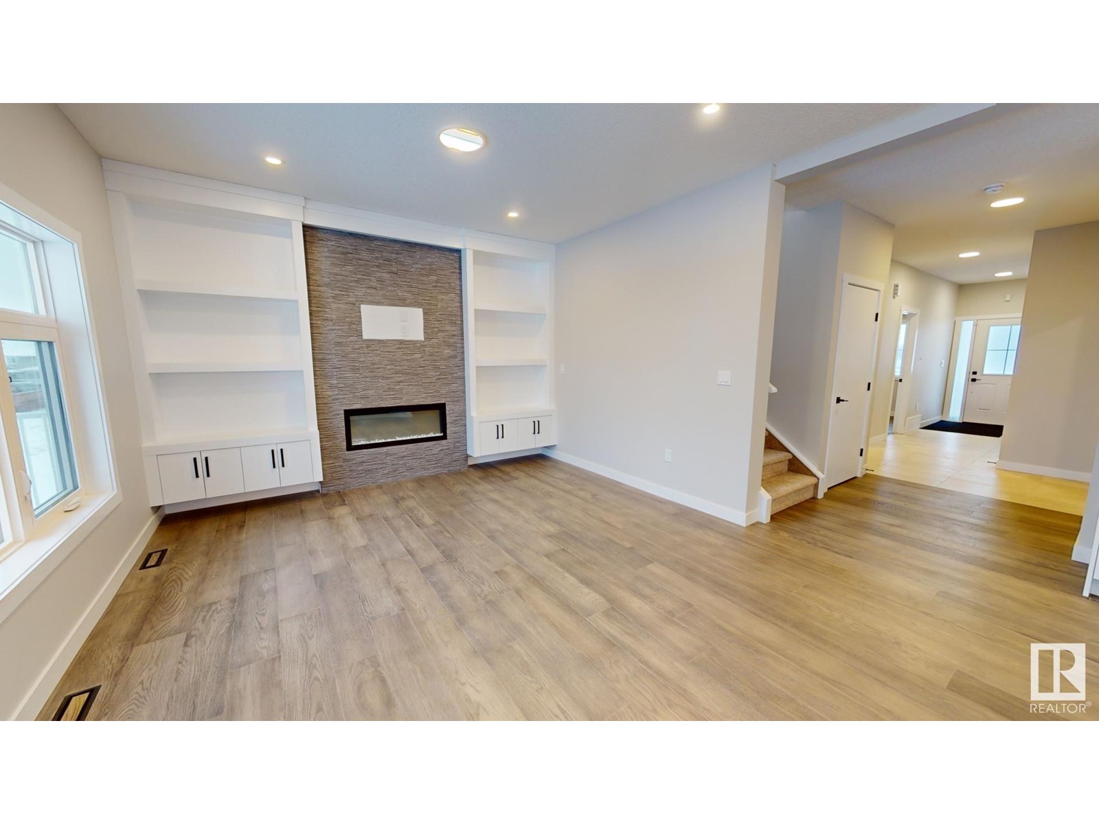 4220 41b Av Property Photo 21
