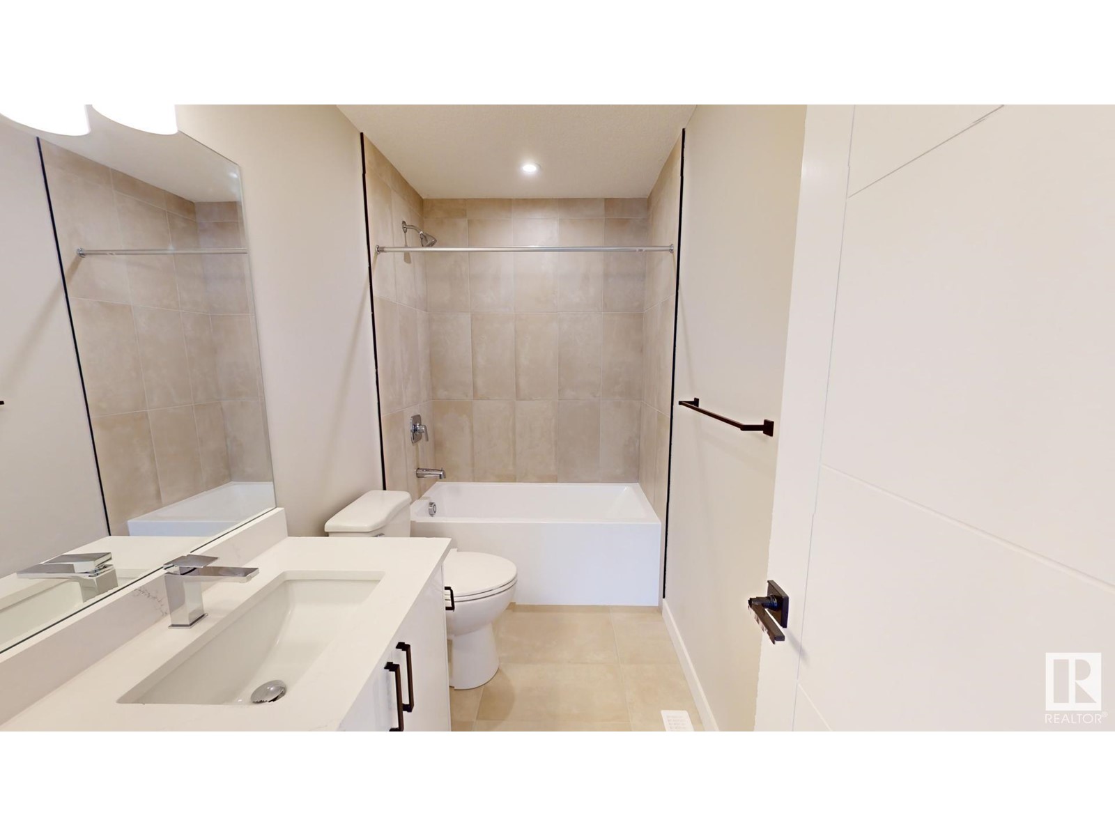 4220 41b Av Property Photo 35