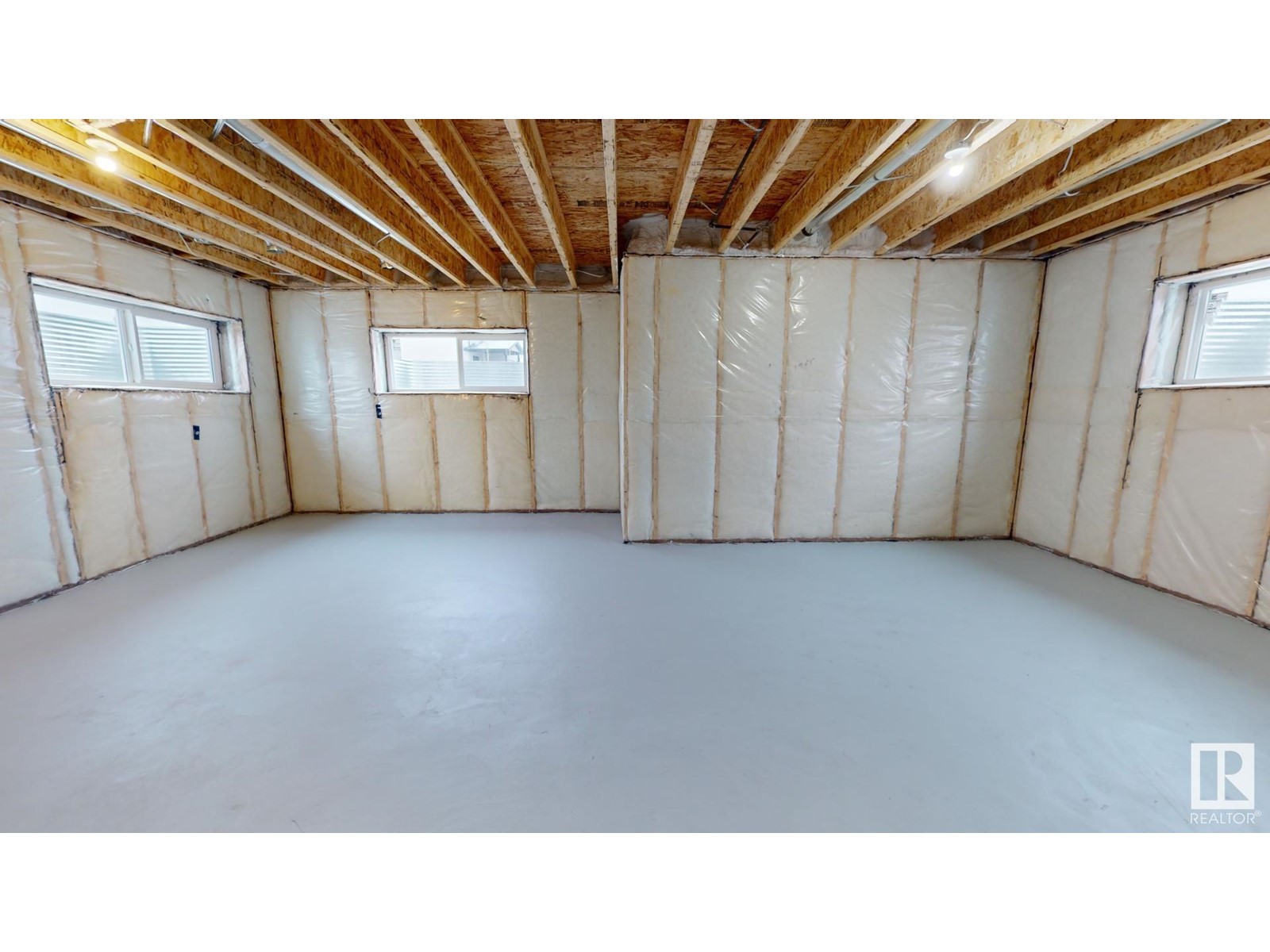 4220 41b Av Property Photo 40