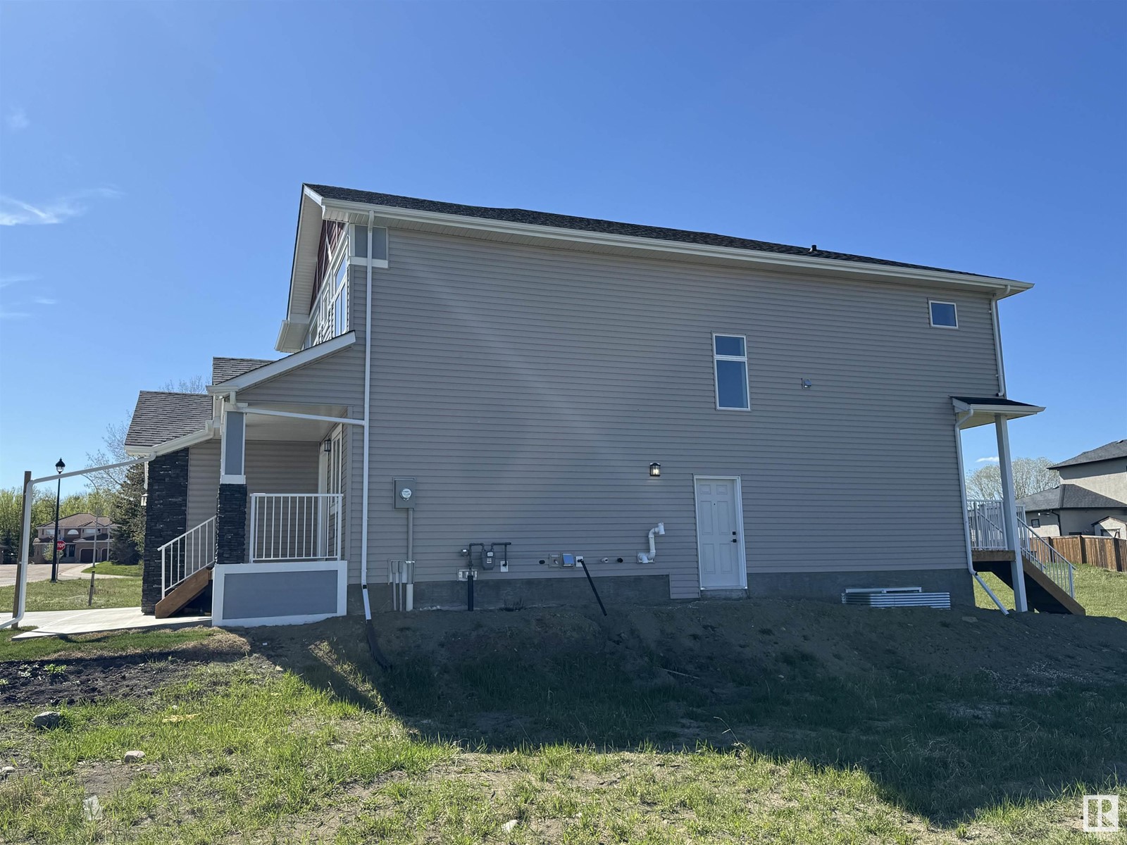 4220 41b Av Property Photo 50