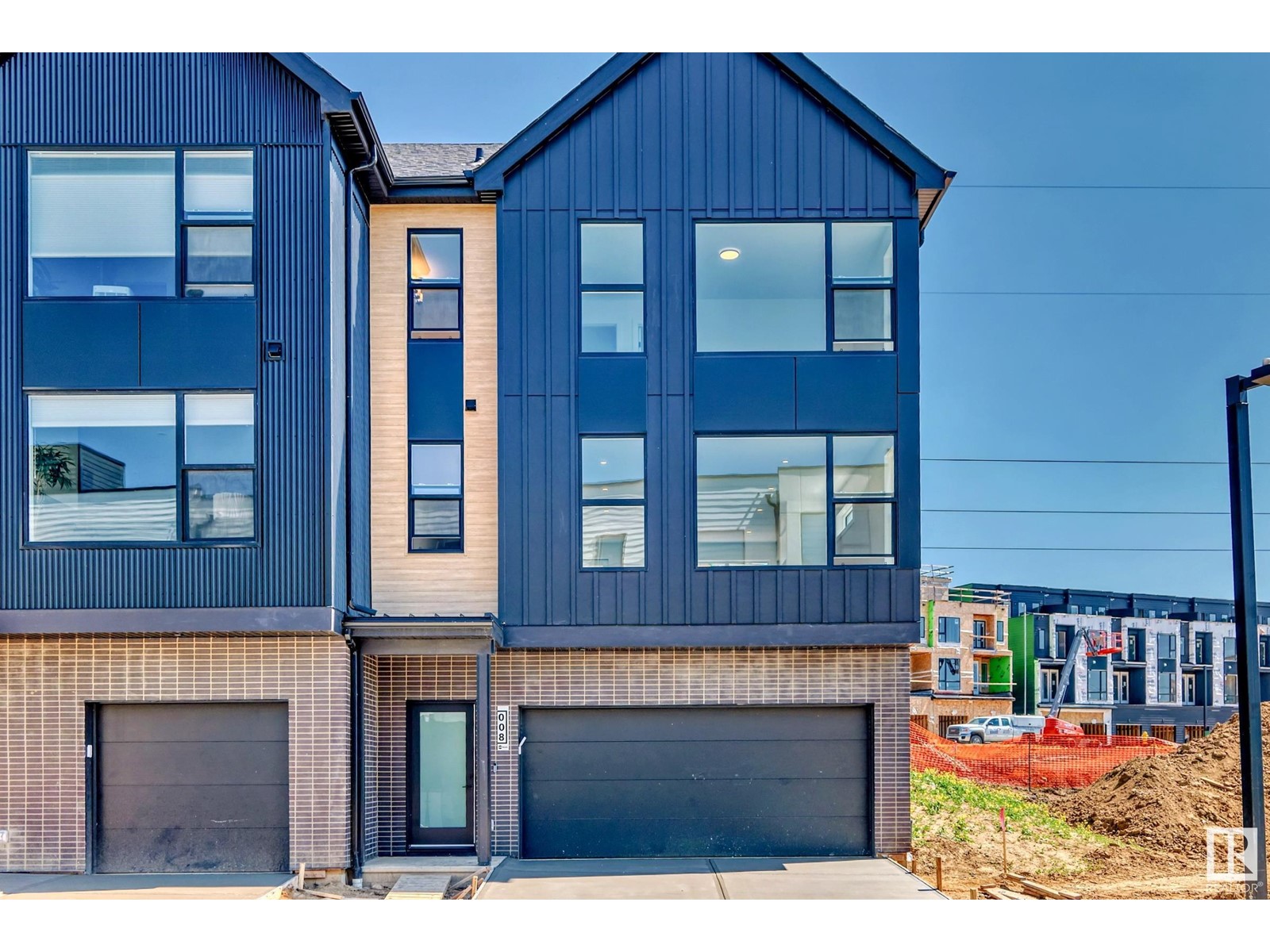 #8 5 Rondeau DR Property Photo 1