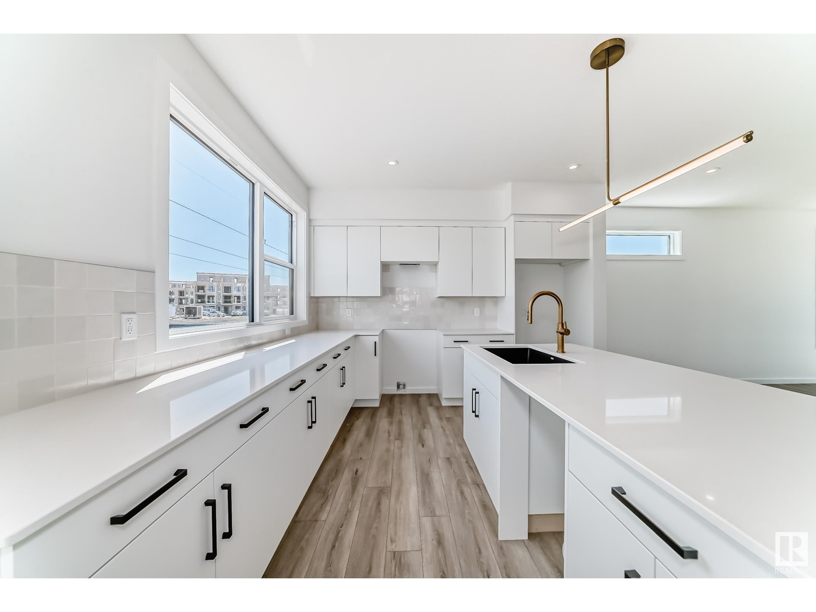 #8 5 Rondeau Dr Property Photo 11