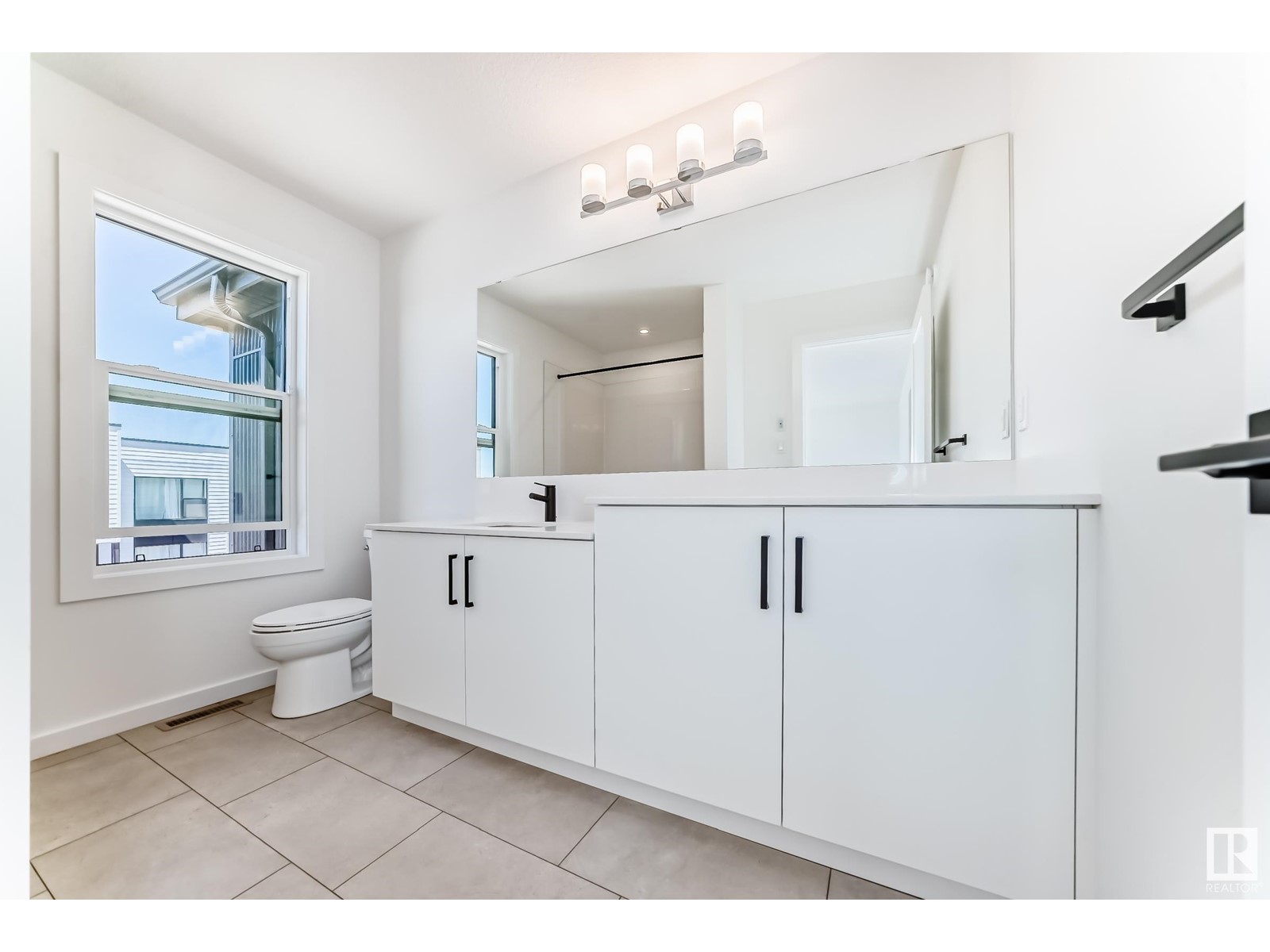 #8 5 Rondeau Dr Property Photo 27