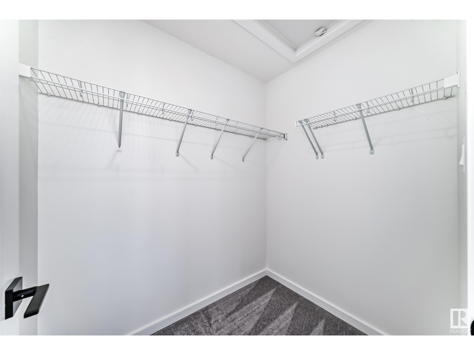 #8 5 Rondeau Dr Property Photo 30