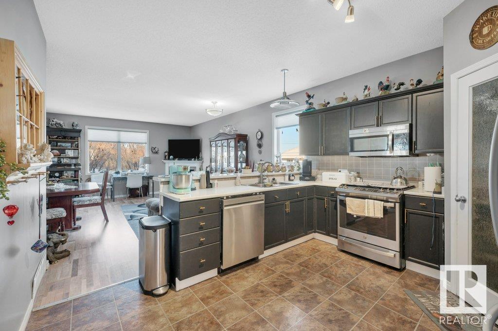 #4 4908 43 St Property Photo 11