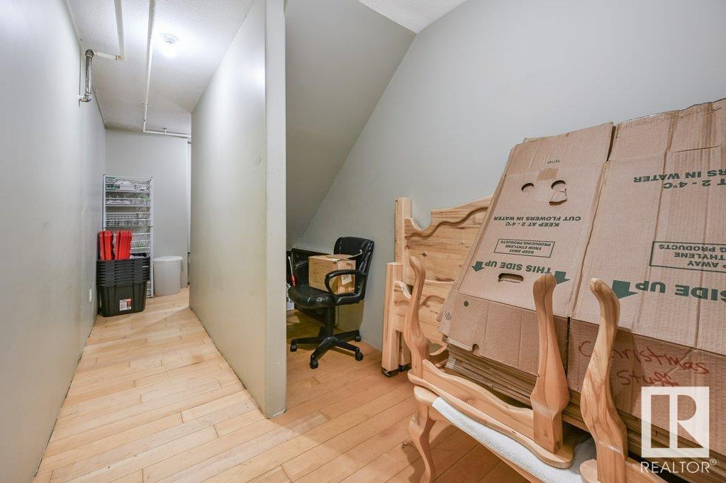 #4 4908 43 St Property Photo 34