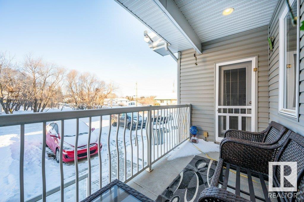 #4 4908 43 St Property Photo 38