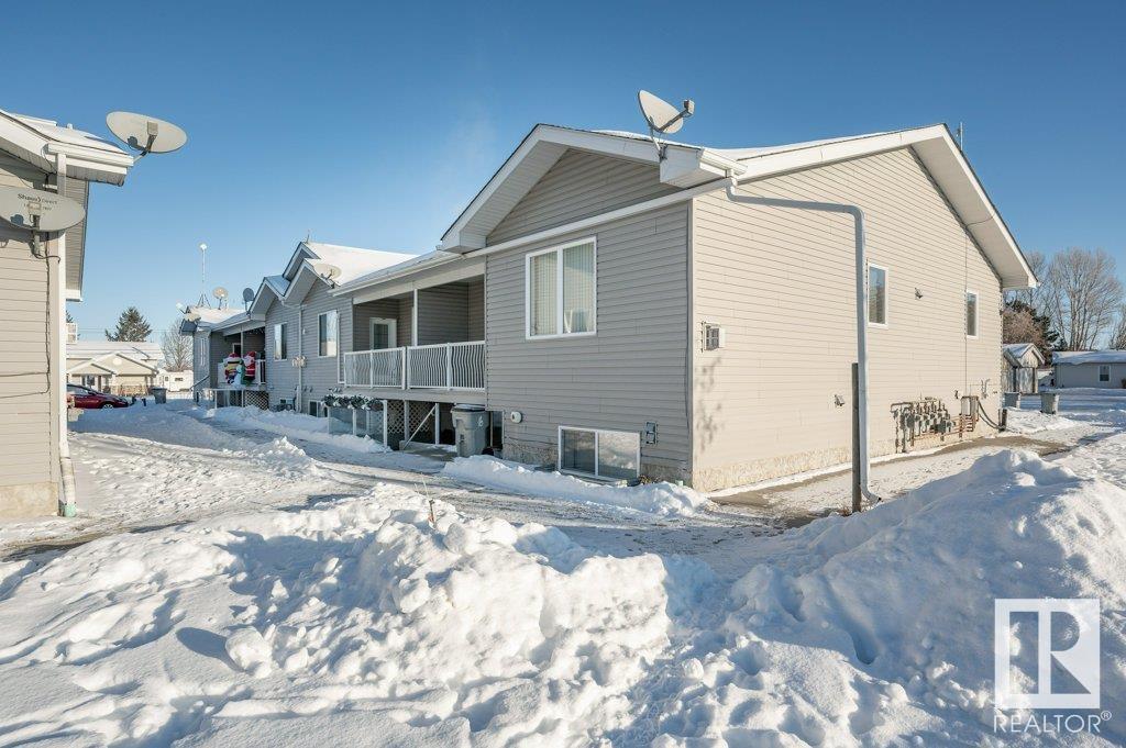 #4 4908 43 St Property Photo 44