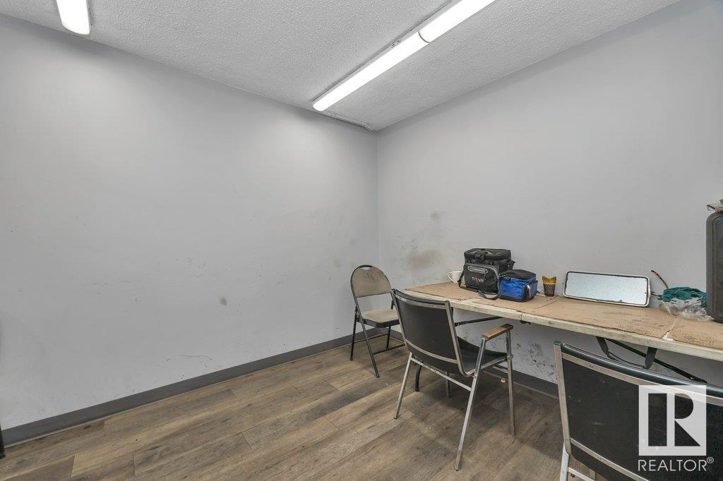 11433 154 St Nw Property Photo 30