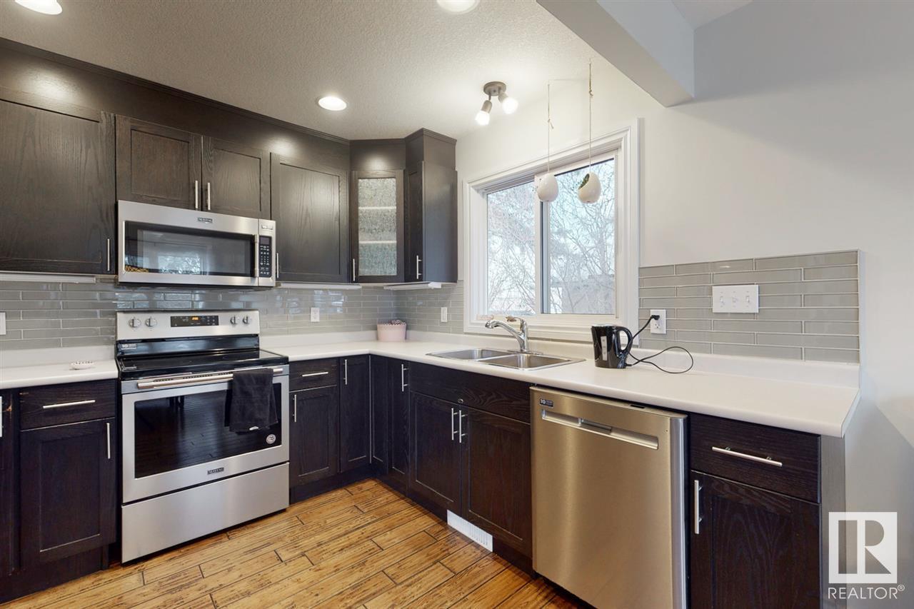 #1-4 4913 47 Av Property Photo 8
