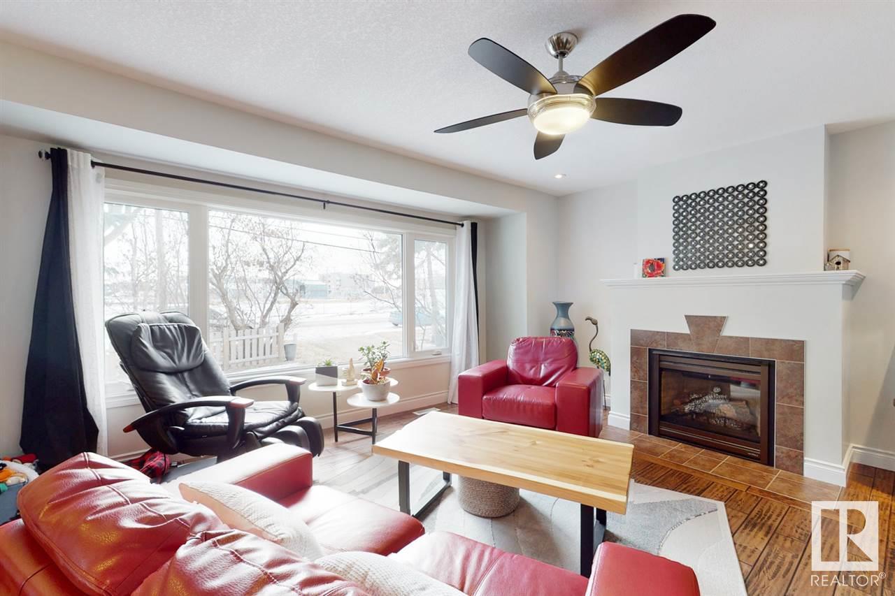 #1-4 4913 47 Av Property Photo 11