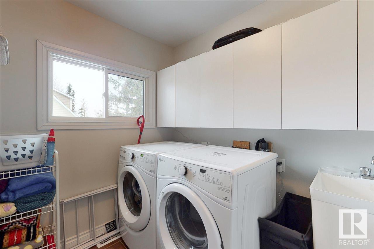 #1-4 4913 47 Av Property Photo 13