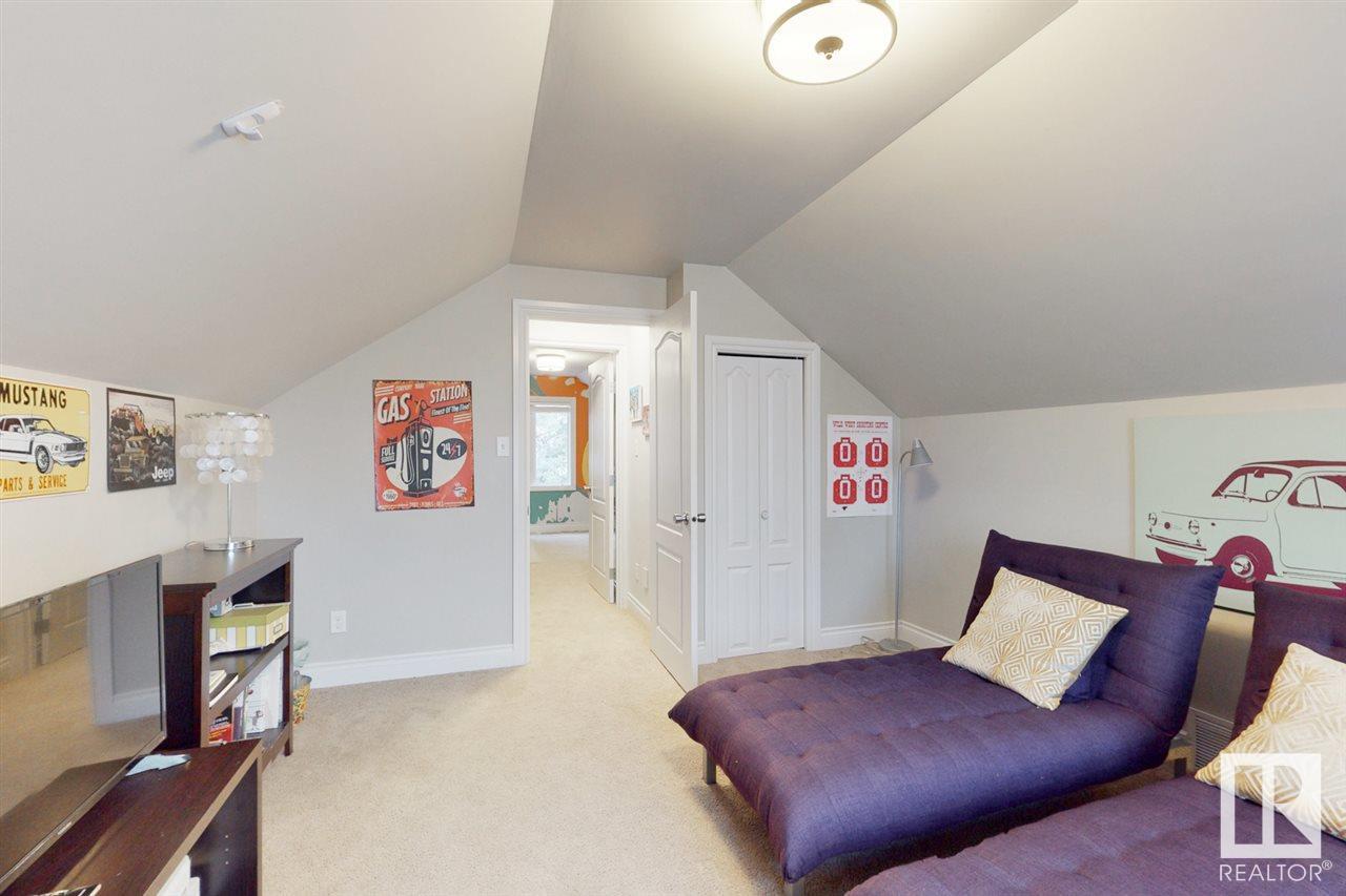 #1-4 4913 47 Av Property Photo 17