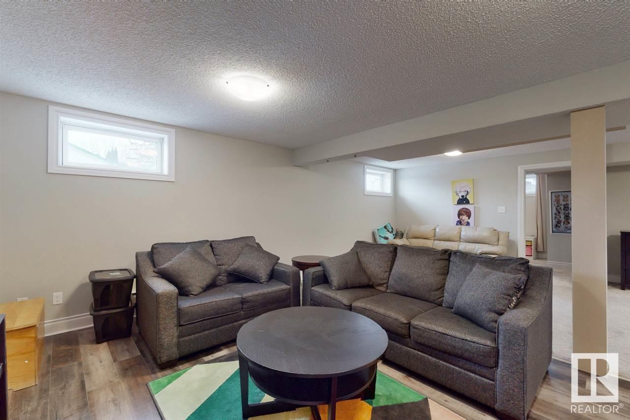 #1-4 4913 47 Av Property Photo 23