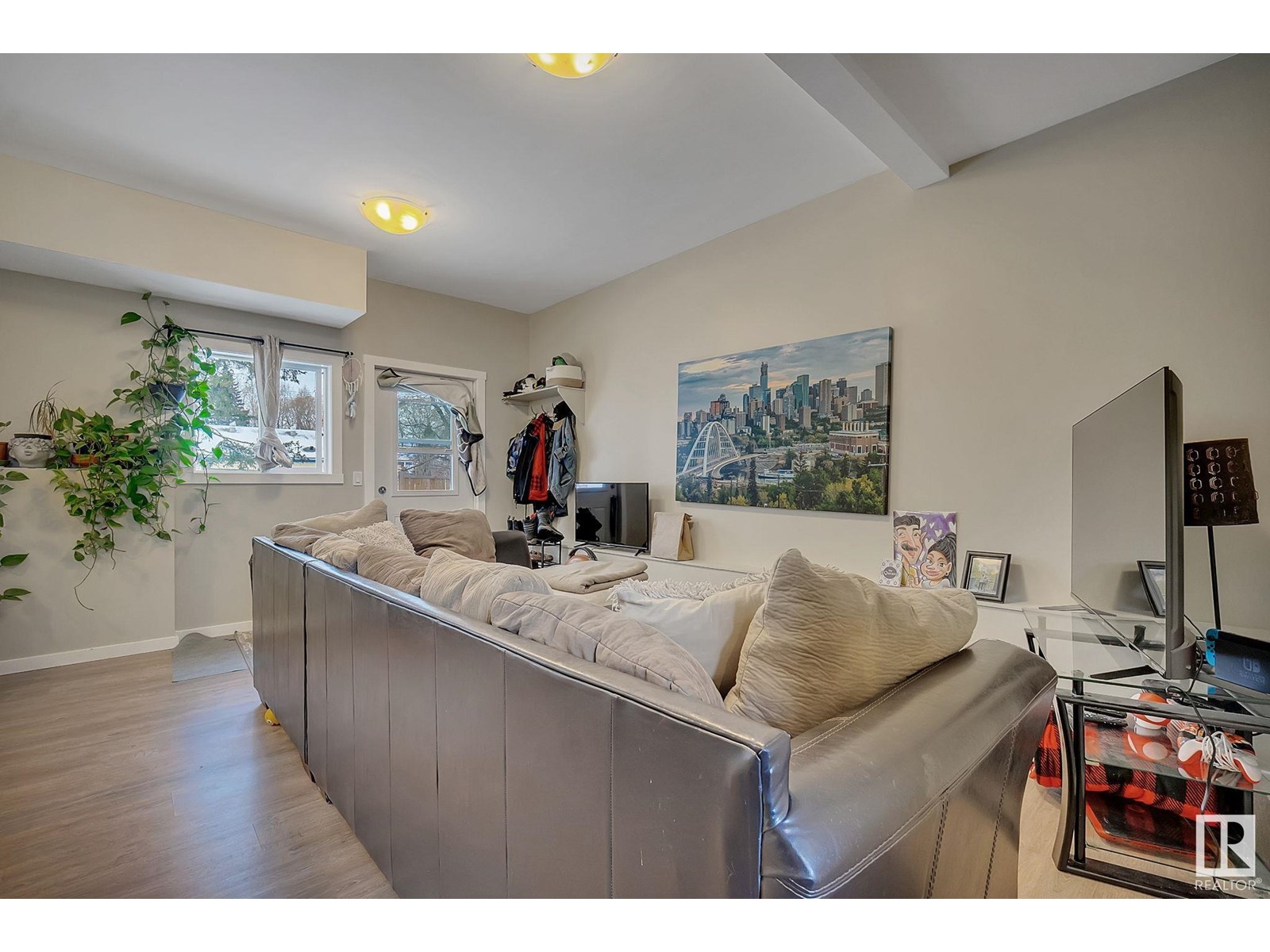 #1-4 4913 47 Av Property Photo 39