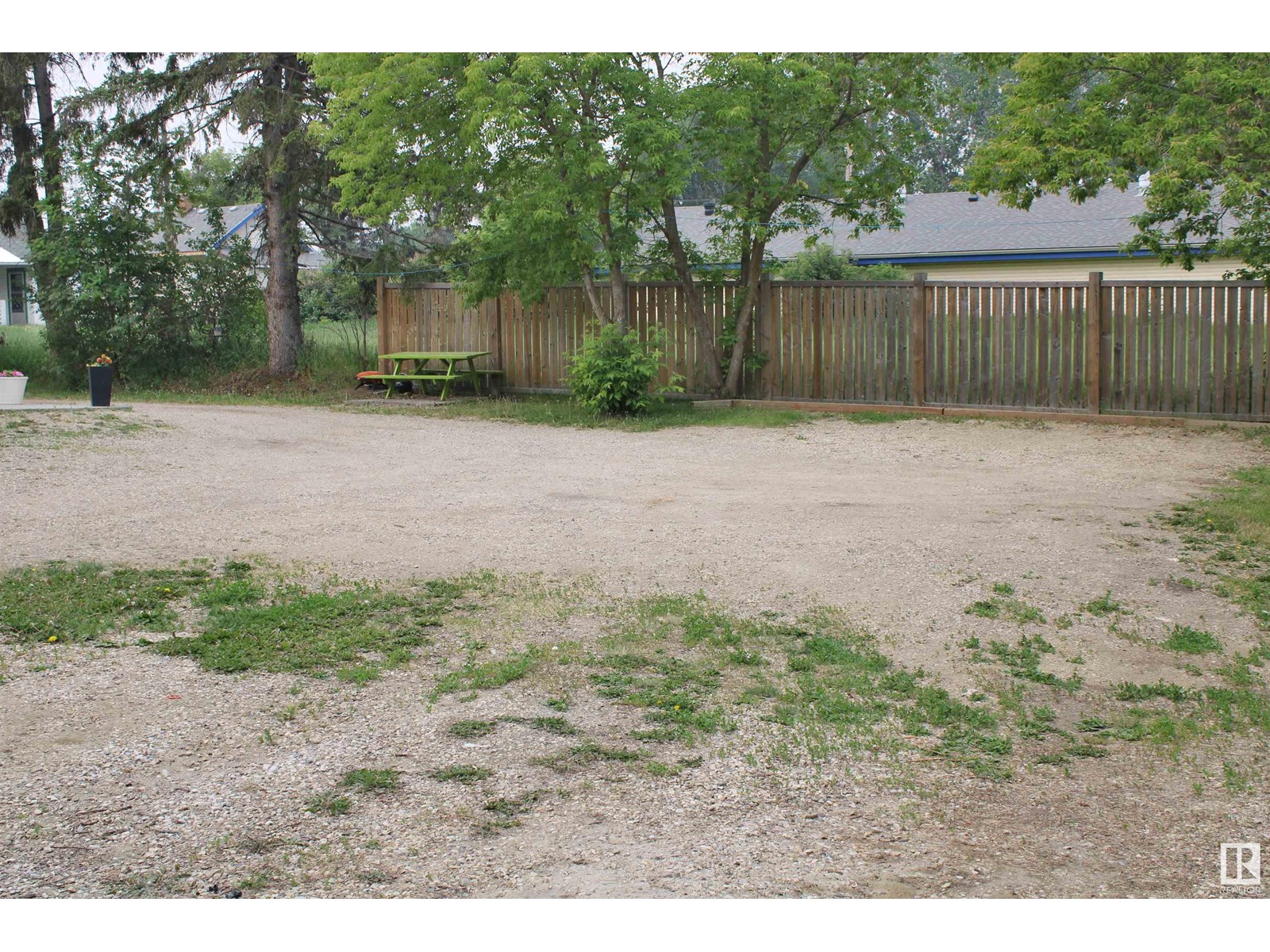 #1-4 4913 47 Av Property Photo 45