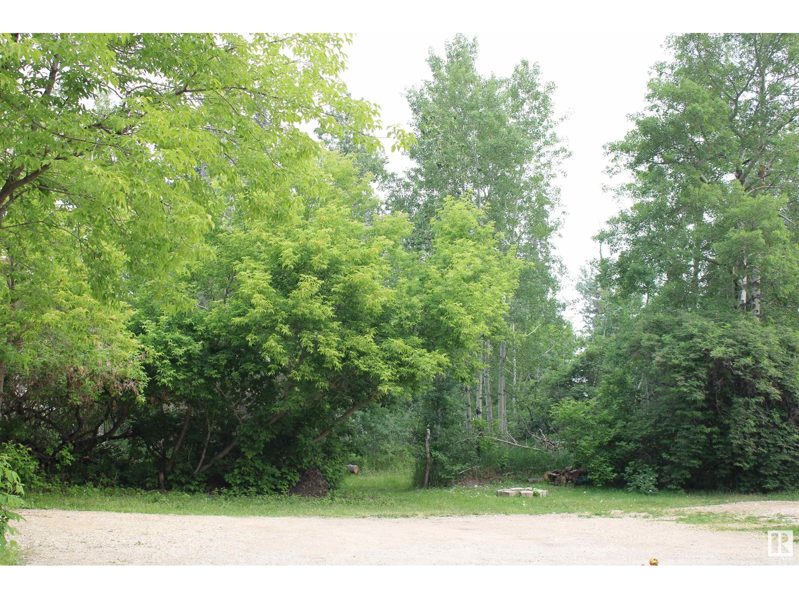 #1-4 4913 47 Av Property Photo 48