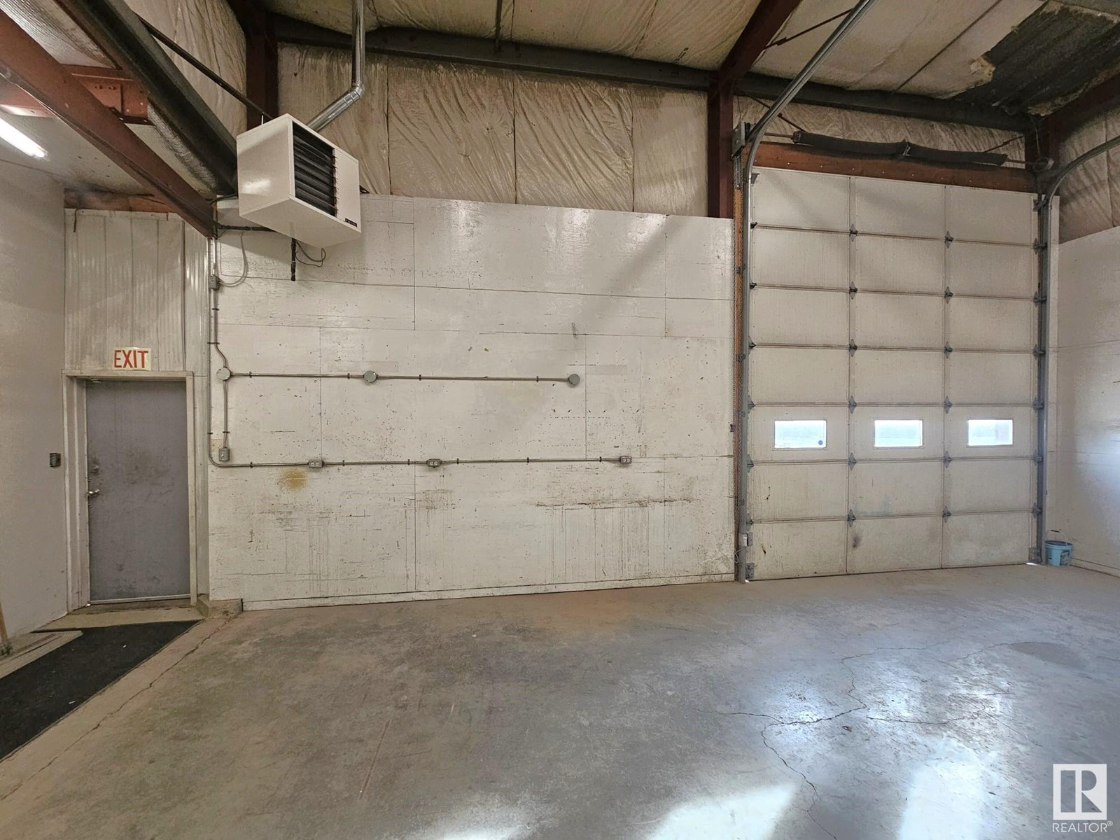 4904 56 St Property Photo 17