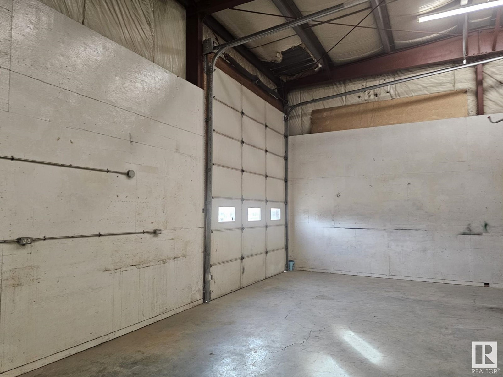 4904 56 St Property Photo 18