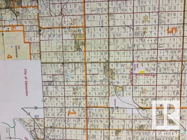 4702 54 Av Property Photo 9