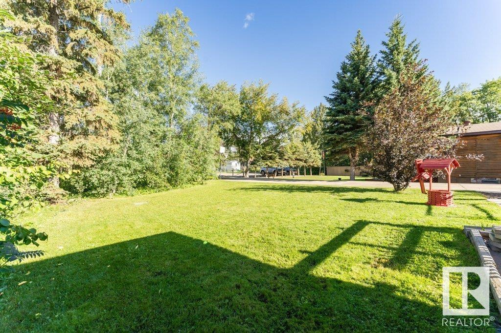 104 1st Av Property Photo 8