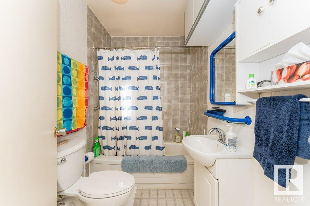 104 1st Av Property Photo 31