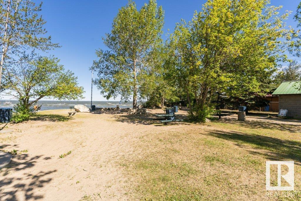 104 1st Av Property Photo 44