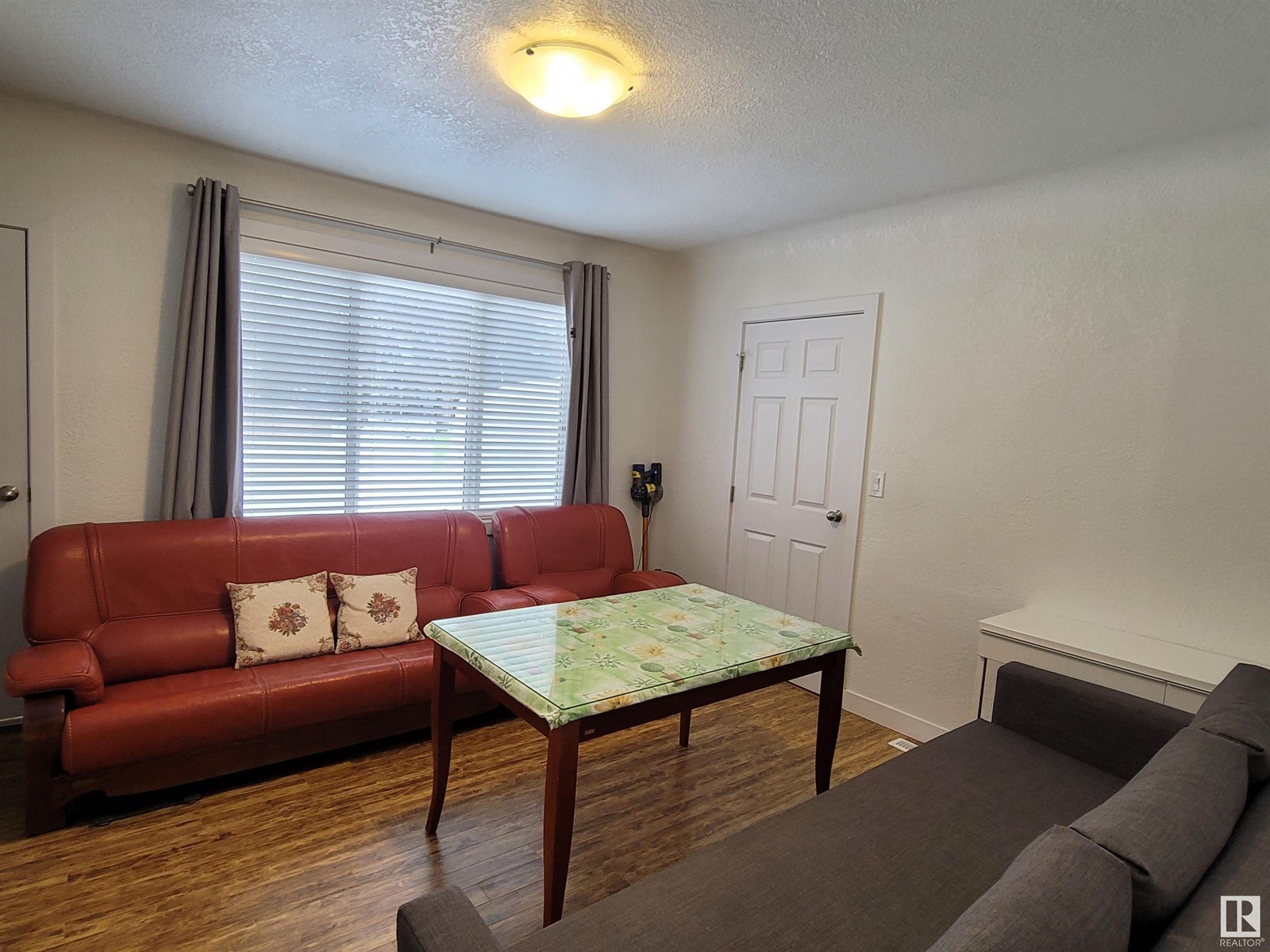 12103 127 St Nw Nw Property Photo 14