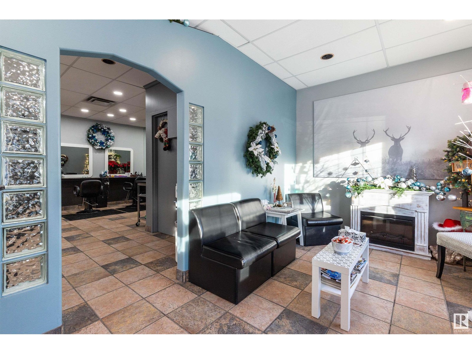 #10 161 Liberton Dr Property Photo 28