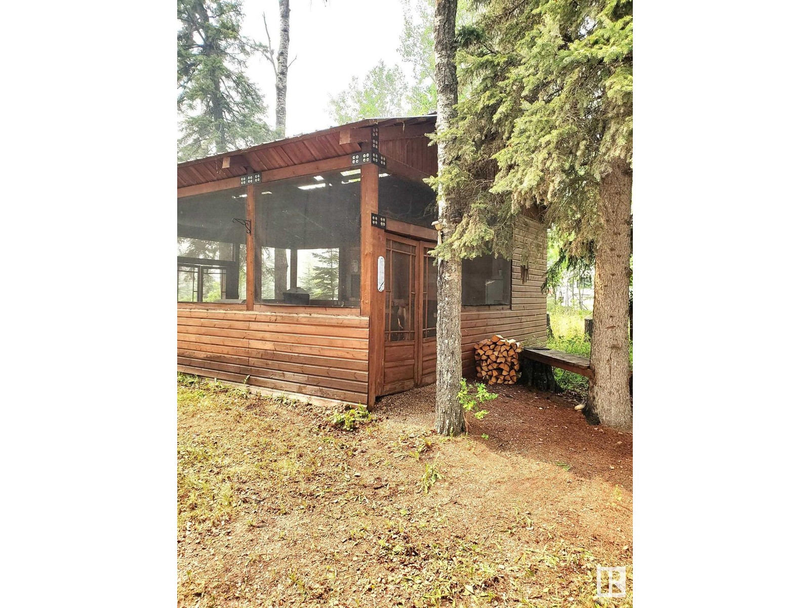 Plan 0520664 Block 2 Lot 15 Property Photo 2