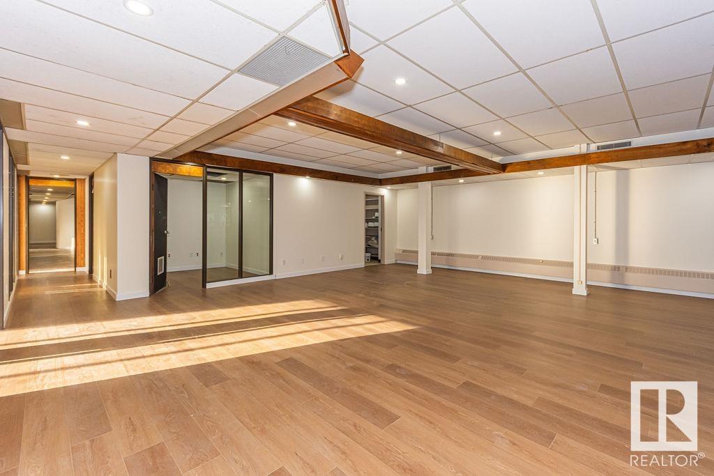 #2nd floor 10508 107 AV NW Property Photo 1