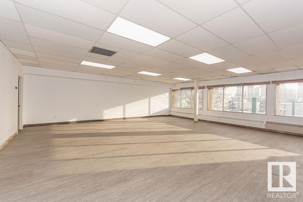 #3rd Floor 10508 107 AV NW Property Photo 1