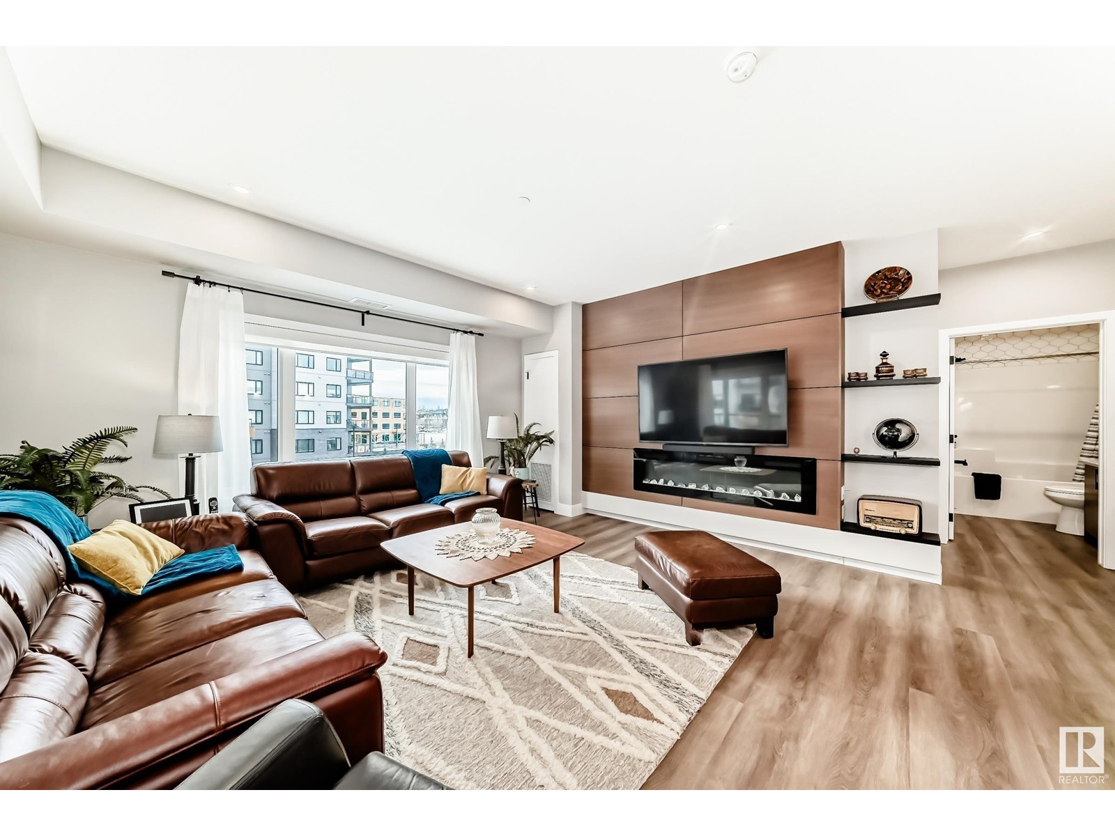 #317 7471 May Cm Nw Property Photo 11