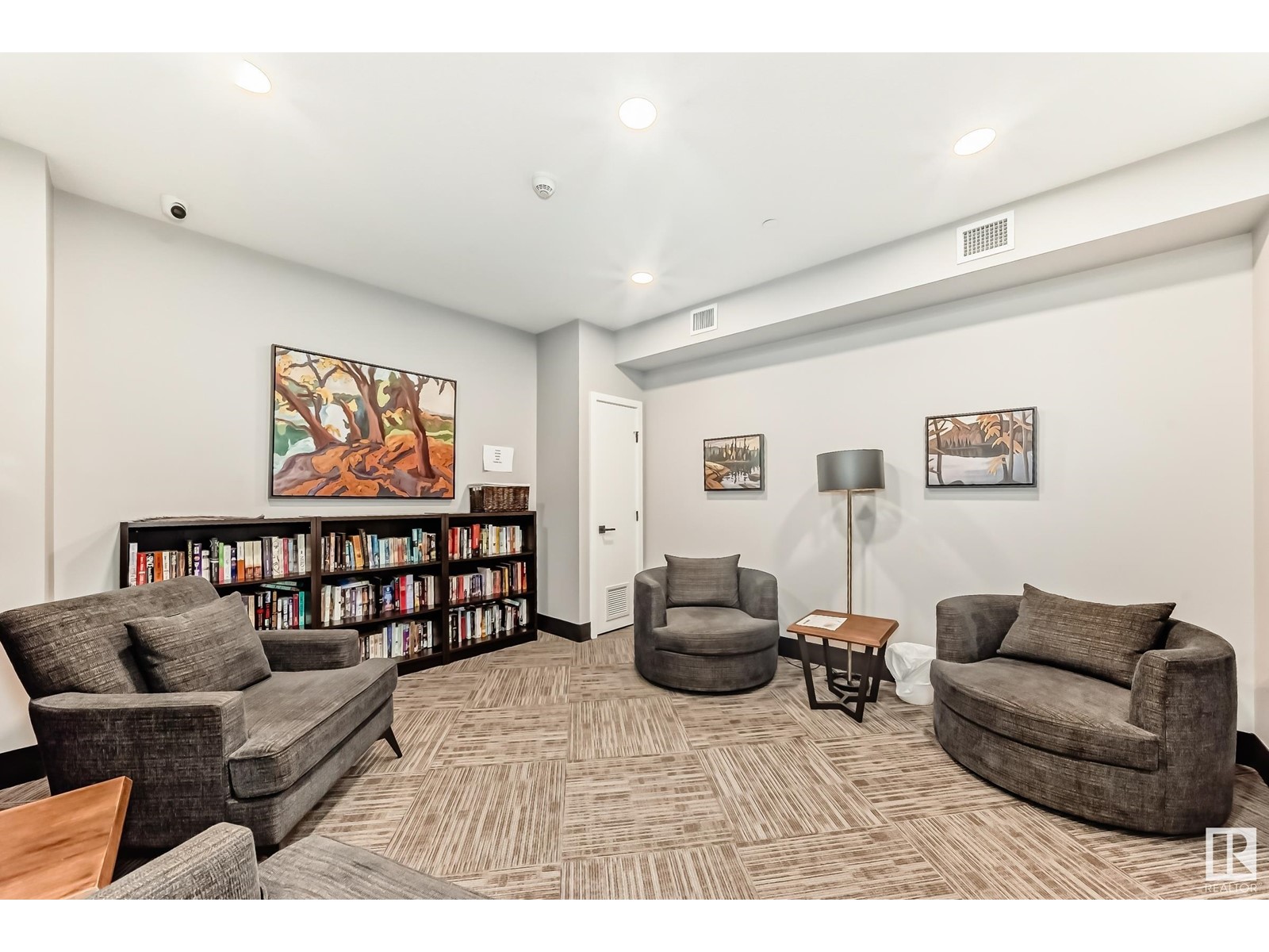 #317 7471 May Cm Nw Property Photo 46