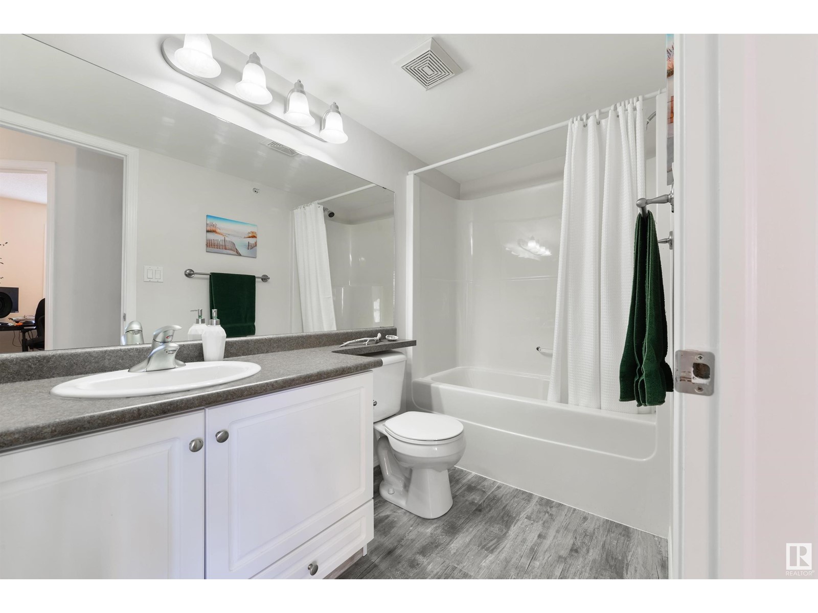 #420 13625 34 St Nw Property Photo 21