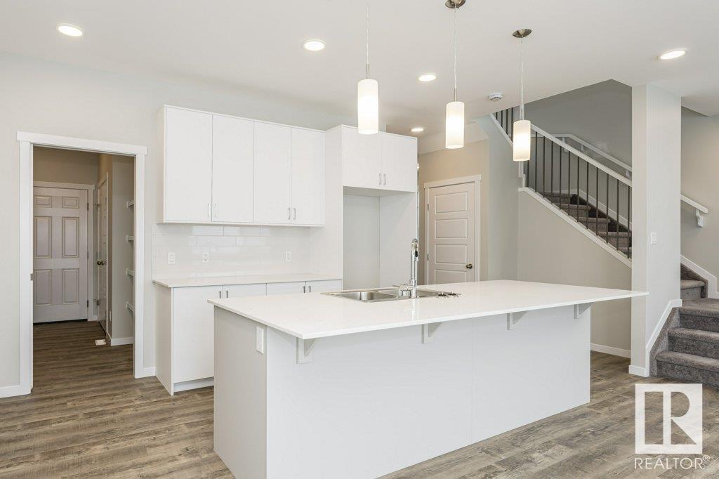 3953 Wren Loop Nw Property Photo 7