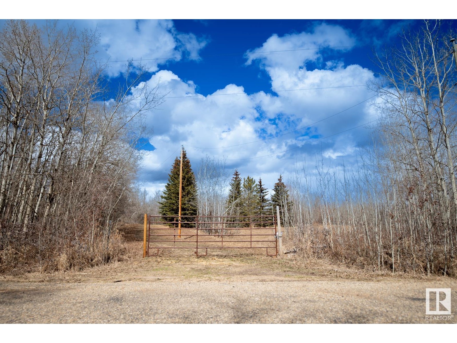 23246 Twp Rd 521a Property Photo 25