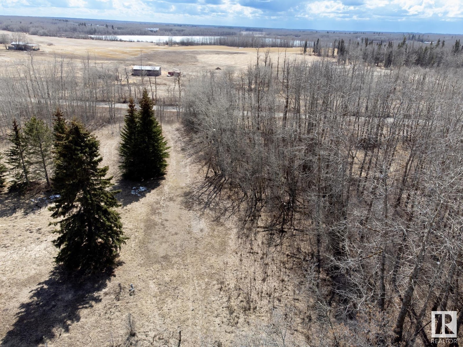 23246 Twp Rd 521a Property Photo 27